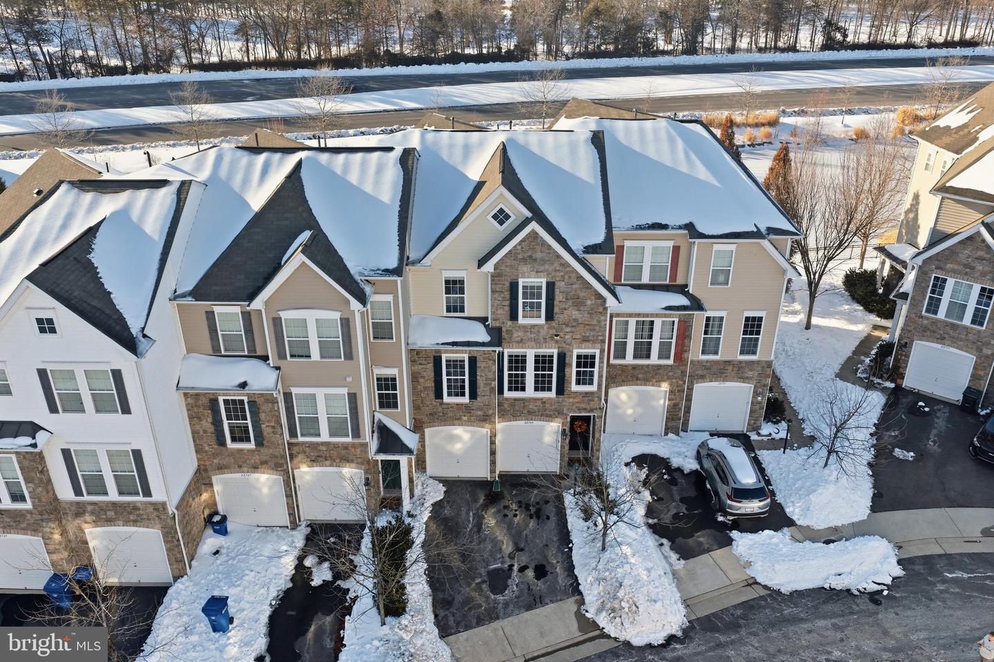 22745 BALDUCK TER, BRAMBLETON, Virginia 20148, 3 Bedrooms Bedrooms, ,3 BathroomsBathrooms,Residential,For sale,22745 BALDUCK TER,VALO2114936 MLS # VALO2114936