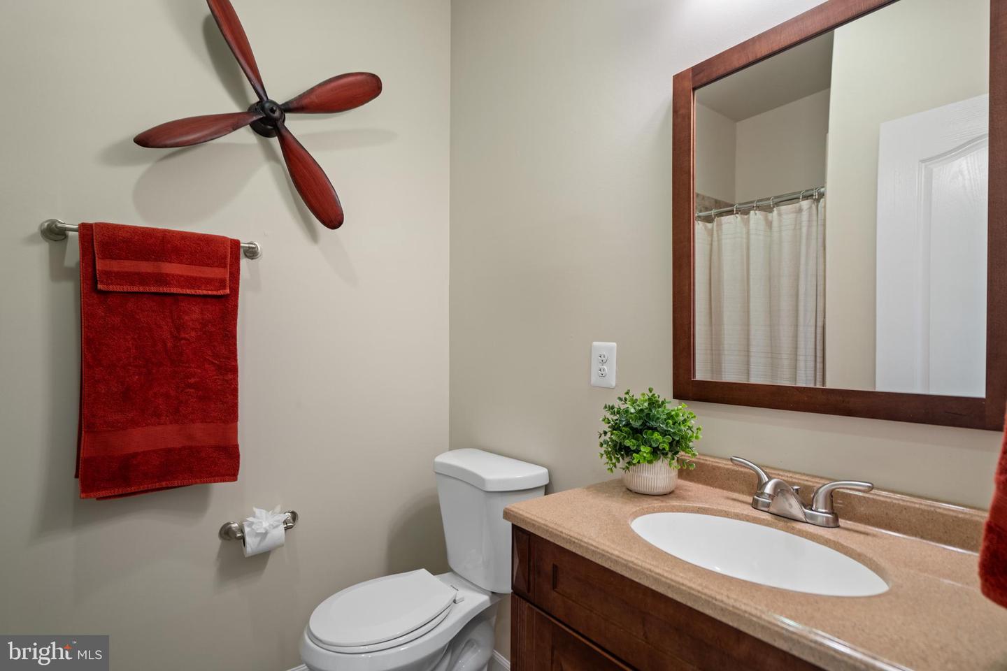 22745 BALDUCK TER, BRAMBLETON, Virginia 20148, 3 Bedrooms Bedrooms, ,3 BathroomsBathrooms,Residential,For sale,22745 BALDUCK TER,VALO2114936 MLS # VALO2114936