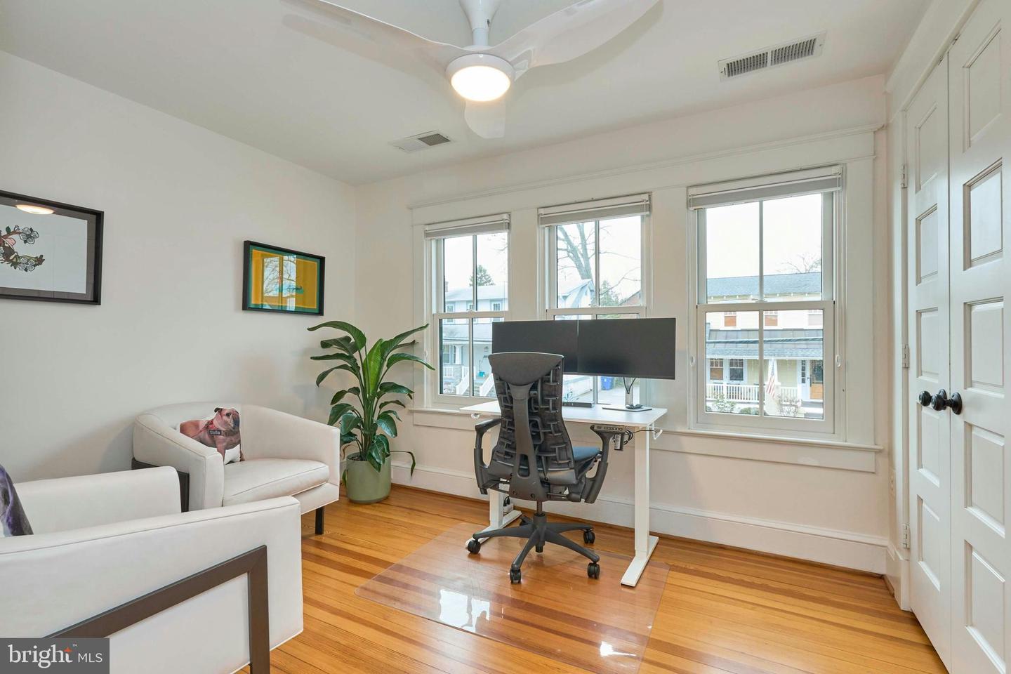 205 N FILLMORE ST, ARLINGTON, Virginia 22201, 4 Bedrooms Bedrooms, ,2 BathroomsBathrooms,Residential,For sale,205 N FILLMORE ST,VAAR2068280 MLS # VAAR2068280