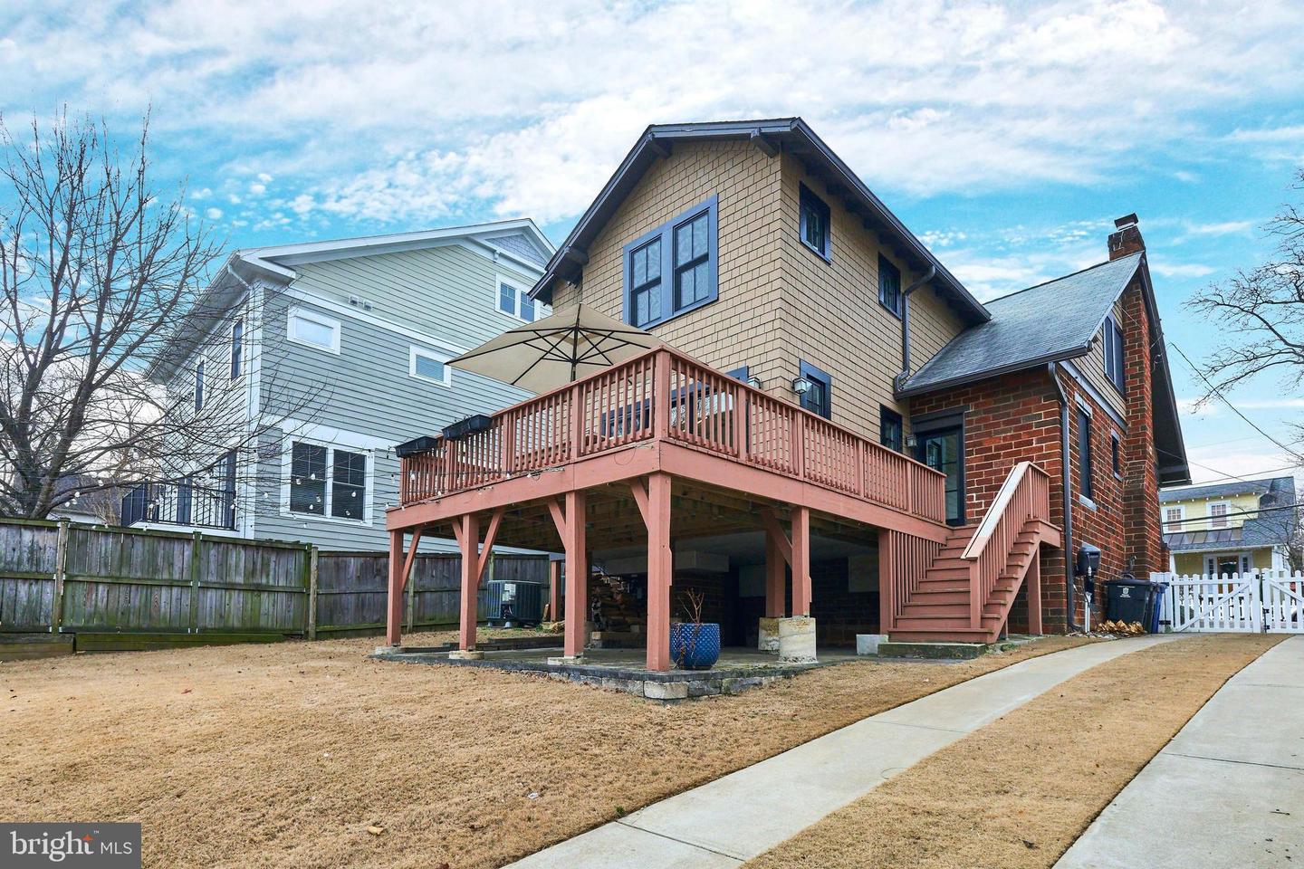 205 N FILLMORE ST, ARLINGTON, Virginia 22201, 4 Bedrooms Bedrooms, ,2 BathroomsBathrooms,Residential,For sale,205 N FILLMORE ST,VAAR2068280 MLS # VAAR2068280