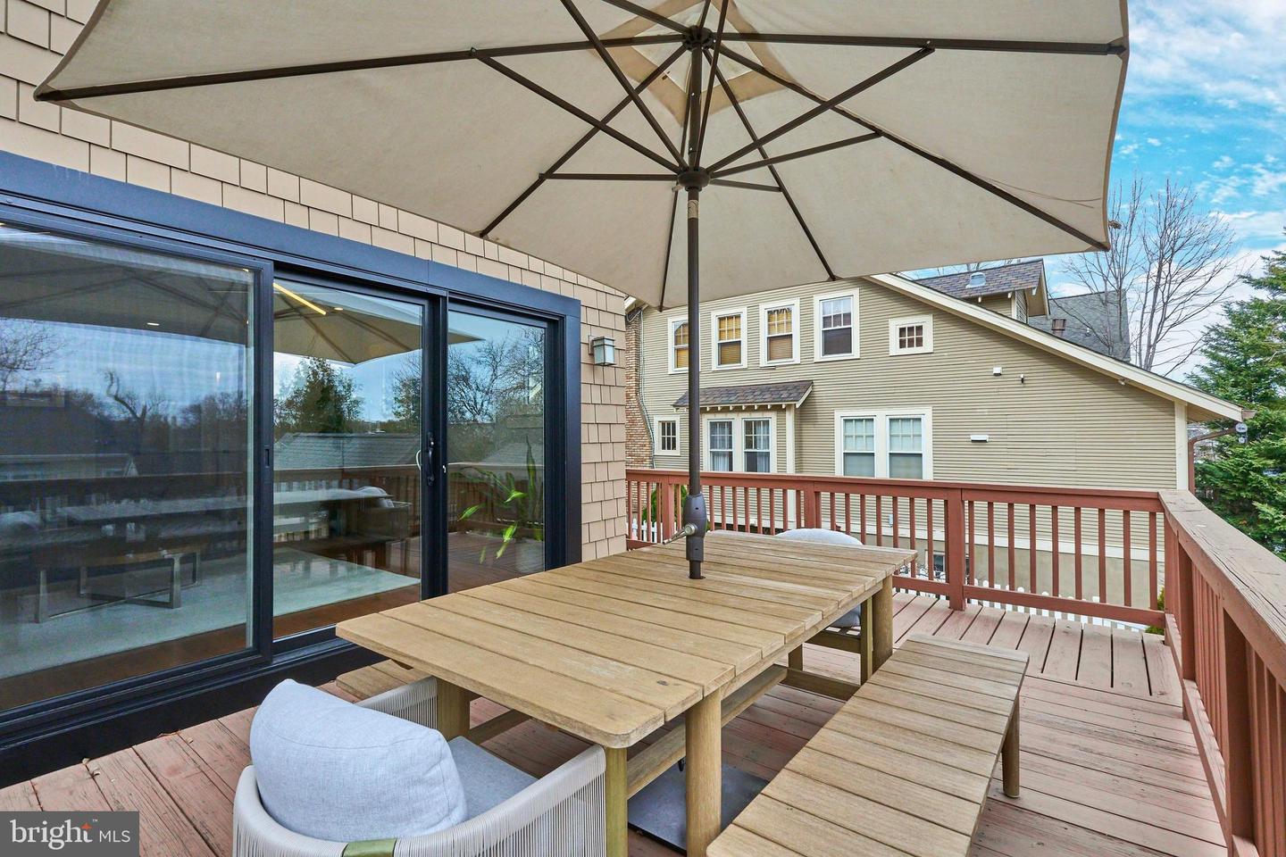 205 N FILLMORE ST, ARLINGTON, Virginia 22201, 4 Bedrooms Bedrooms, ,2 BathroomsBathrooms,Residential,For sale,205 N FILLMORE ST,VAAR2068280 MLS # VAAR2068280