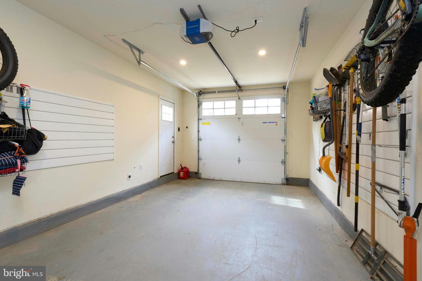 205 N FILLMORE ST, ARLINGTON, Virginia 22201, 4 Bedrooms Bedrooms, ,2 BathroomsBathrooms,Residential,For sale,205 N FILLMORE ST,VAAR2068280 MLS # VAAR2068280