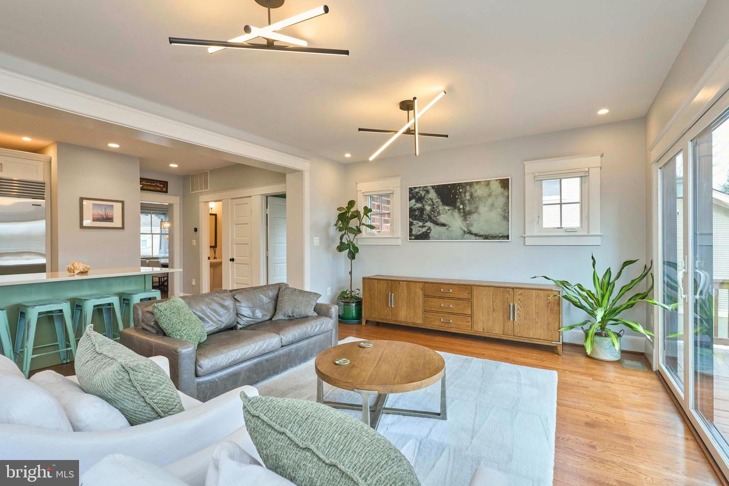 205 N FILLMORE ST, ARLINGTON, Virginia 22201, 4 Bedrooms Bedrooms, ,2 BathroomsBathrooms,Residential,For sale,205 N FILLMORE ST,VAAR2068280 MLS # VAAR2068280