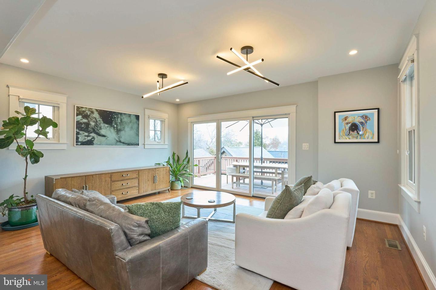 205 N FILLMORE ST, ARLINGTON, Virginia 22201, 4 Bedrooms Bedrooms, ,2 BathroomsBathrooms,Residential,For sale,205 N FILLMORE ST,VAAR2068280 MLS # VAAR2068280