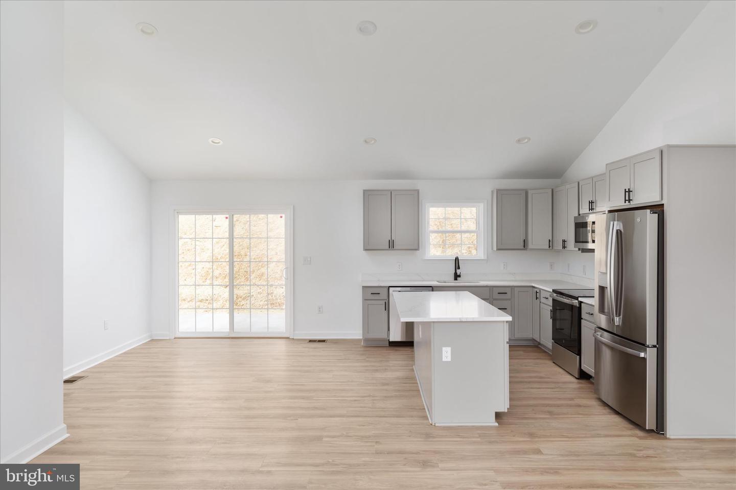 66 BLUEJAY CT, FRONT ROYAL, Virginia 22630, 3 Bedrooms Bedrooms, ,2 BathroomsBathrooms,Residential,For sale,66 BLUEJAY CT,VAWR2013282 MLS # VAWR2013282