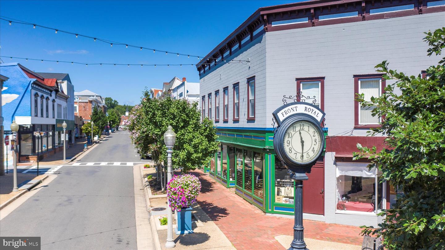 66 BLUEJAY CT, FRONT ROYAL, Virginia 22630, 3 Bedrooms Bedrooms, ,2 BathroomsBathrooms,Residential,For sale,66 BLUEJAY CT,VAWR2013282 MLS # VAWR2013282