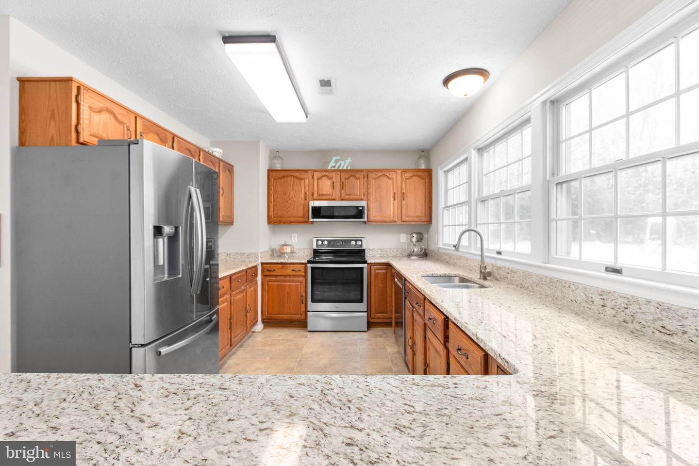 5 CAMELOT CT, FREDERICKSBURG, Virginia 22405, 4 Bedrooms Bedrooms, ,2 BathroomsBathrooms,Residential,For sale,5 CAMELOT CT,VAST2045572 MLS # VAST2045572