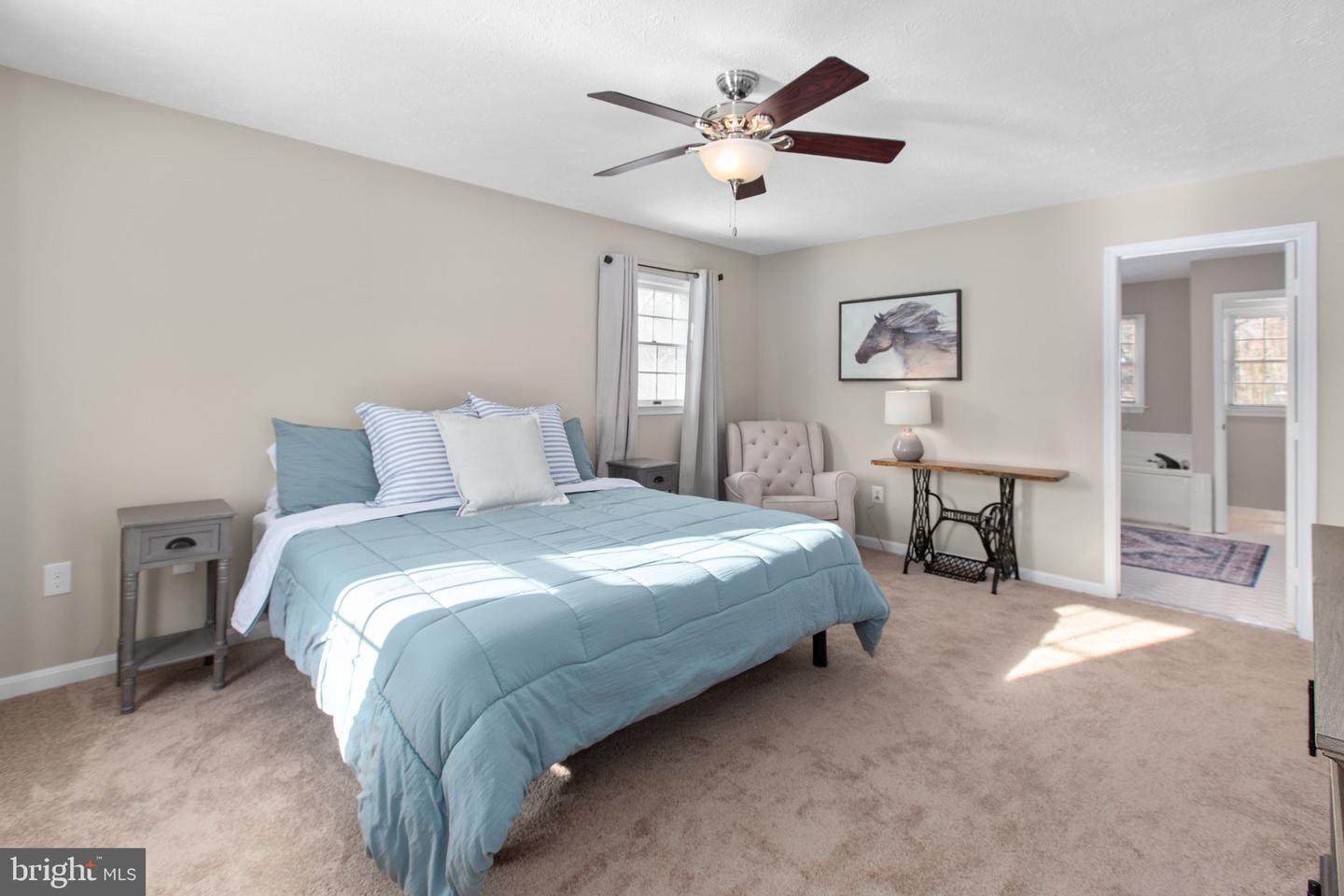 5 CAMELOT CT, FREDERICKSBURG, Virginia 22405, 4 Bedrooms Bedrooms, ,2 BathroomsBathrooms,Residential,For sale,5 CAMELOT CT,VAST2045572 MLS # VAST2045572