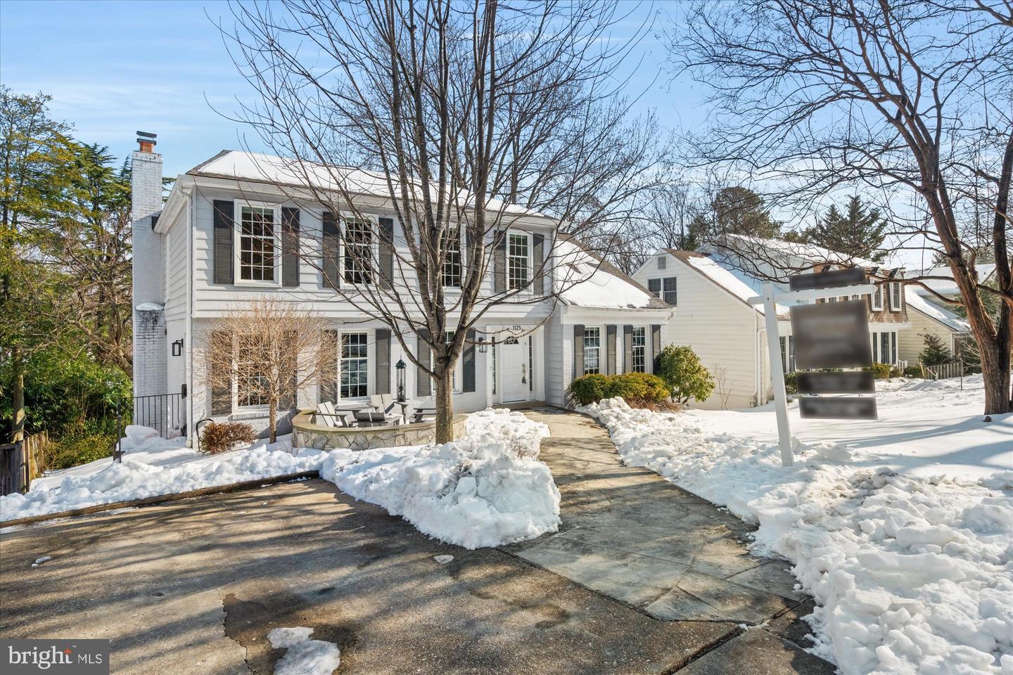 1123 BAYLISS DR, ALEXANDRIA, Virginia 22302, 6 Bedrooms Bedrooms, ,3 BathroomsBathrooms,Residential,For sale,1123 BAYLISS DR,VAAX2053624 MLS # VAAX2053624