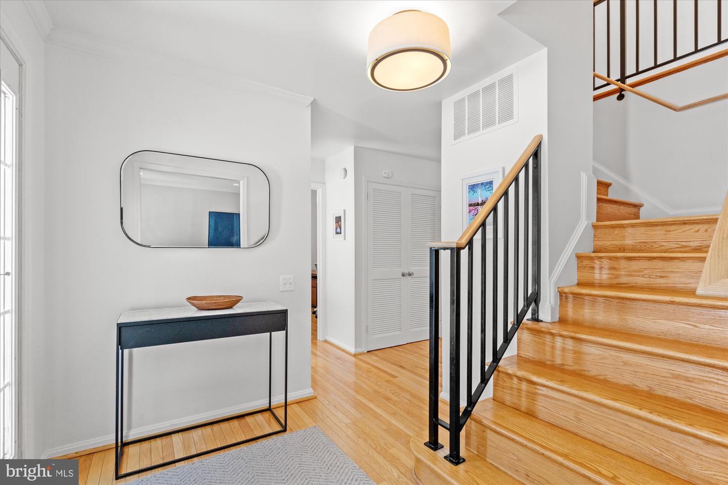 1123 BAYLISS DR, ALEXANDRIA, Virginia 22302, 6 Bedrooms Bedrooms, ,3 BathroomsBathrooms,Residential,For sale,1123 BAYLISS DR,VAAX2053624 MLS # VAAX2053624