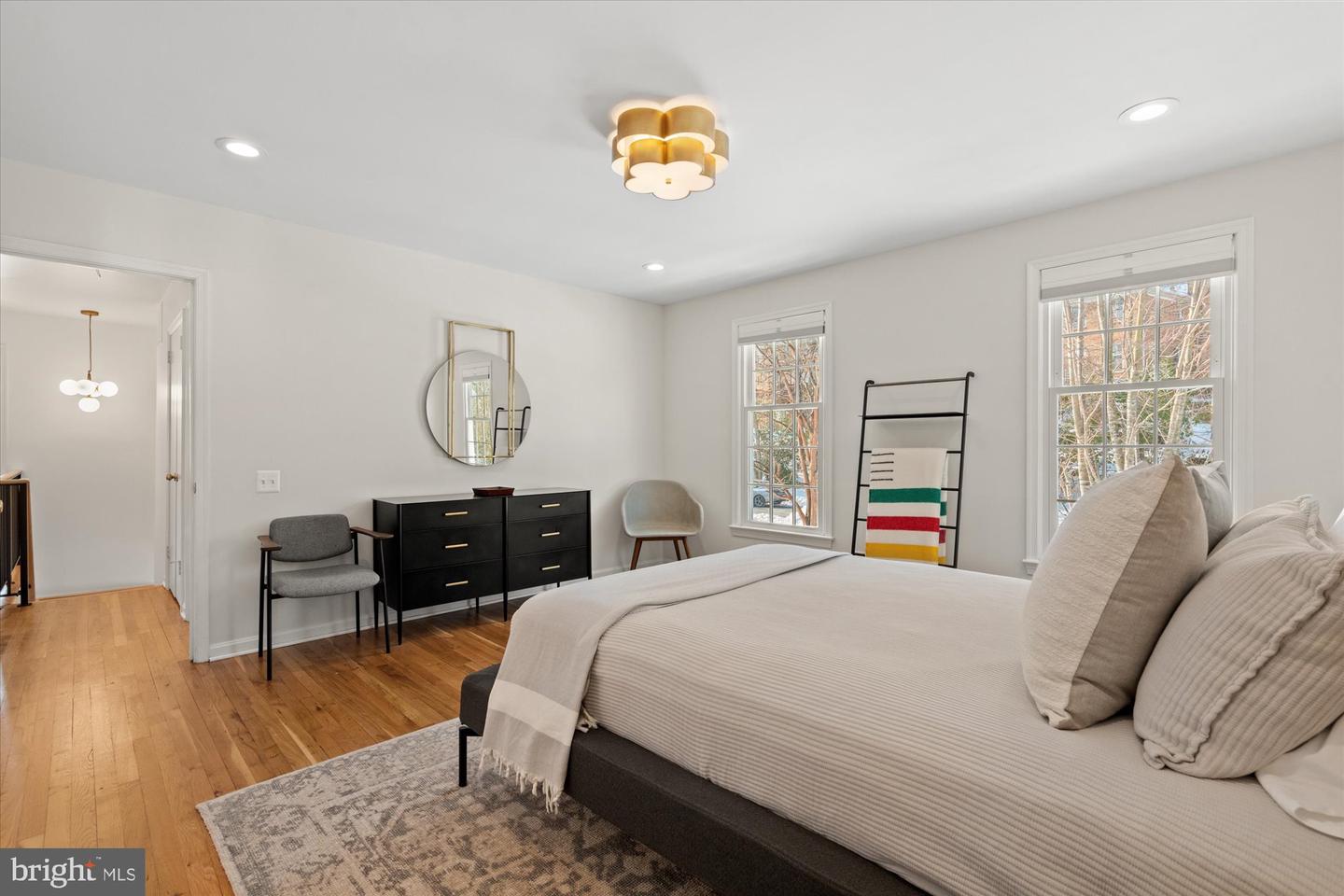 1123 BAYLISS DR, ALEXANDRIA, Virginia 22302, 6 Bedrooms Bedrooms, ,3 BathroomsBathrooms,Residential,For sale,1123 BAYLISS DR,VAAX2053624 MLS # VAAX2053624