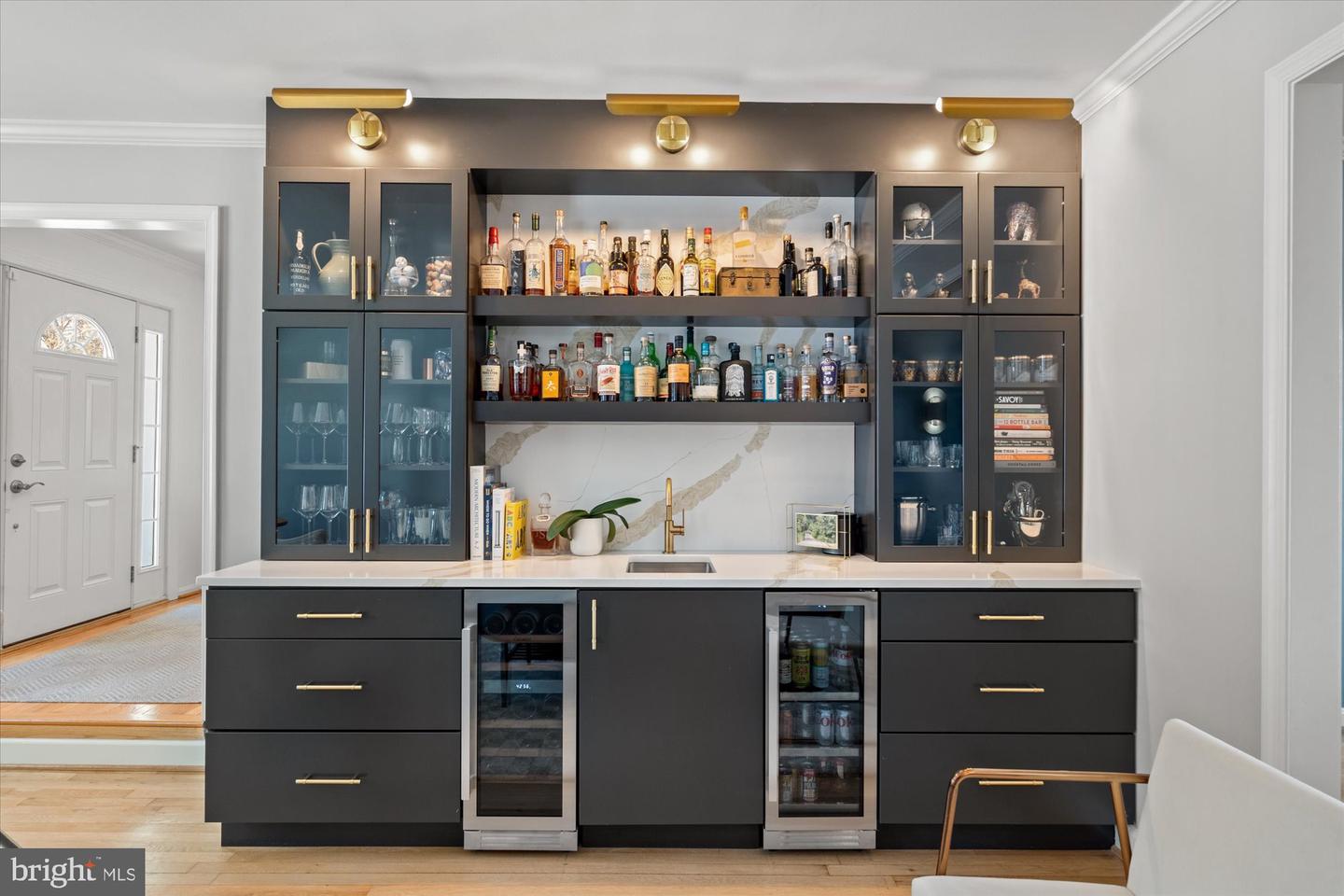 1123 BAYLISS DR, ALEXANDRIA, Virginia 22302, 6 Bedrooms Bedrooms, ,3 BathroomsBathrooms,Residential,For sale,1123 BAYLISS DR,VAAX2053624 MLS # VAAX2053624