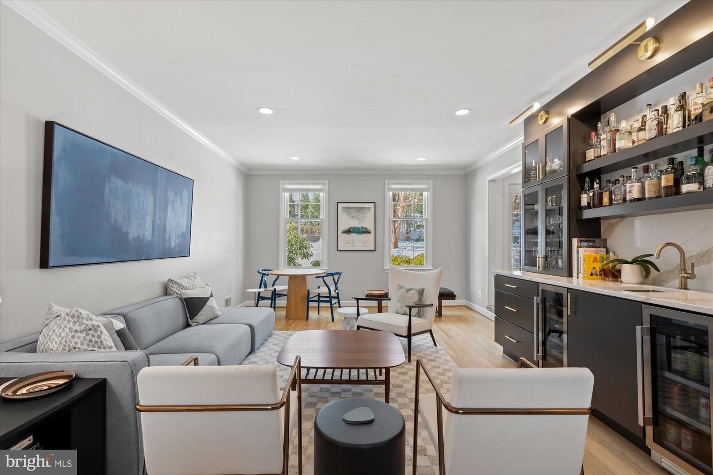 1123 BAYLISS DR, ALEXANDRIA, Virginia 22302, 6 Bedrooms Bedrooms, ,3 BathroomsBathrooms,Residential,For sale,1123 BAYLISS DR,VAAX2053624 MLS # VAAX2053624