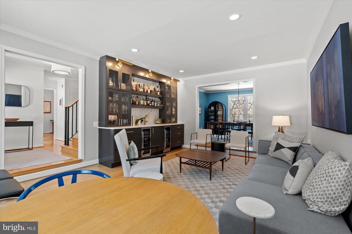 1123 BAYLISS DR, ALEXANDRIA, Virginia 22302, 6 Bedrooms Bedrooms, ,3 BathroomsBathrooms,Residential,For sale,1123 BAYLISS DR,VAAX2053624 MLS # VAAX2053624