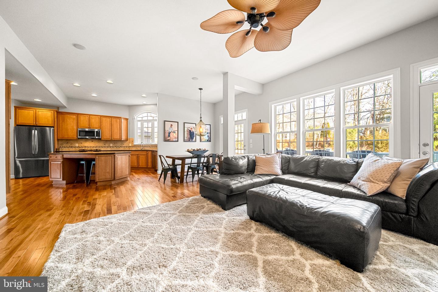 43837 RIVERPOINT DR, LEESBURG, Virginia 20176, 5 Bedrooms Bedrooms, ,4 BathroomsBathrooms,Residential,For sale,43837 RIVERPOINT DR,VALO2114906 MLS # VALO2114906