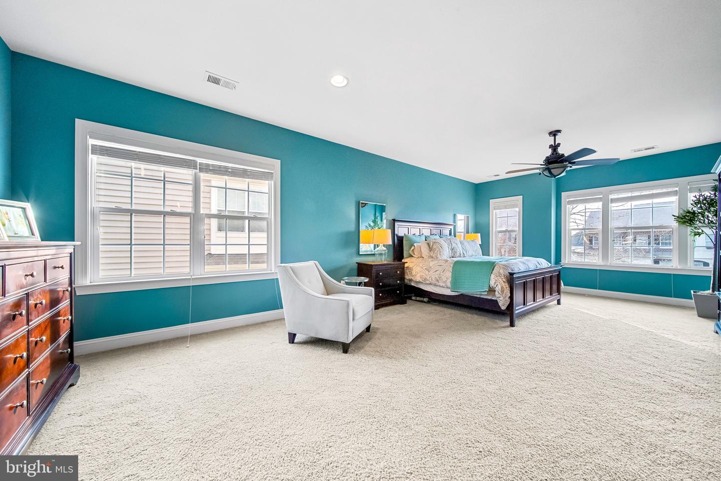 43837 RIVERPOINT DR, LEESBURG, Virginia 20176, 5 Bedrooms Bedrooms, ,4 BathroomsBathrooms,Residential,For sale,43837 RIVERPOINT DR,VALO2114906 MLS # VALO2114906