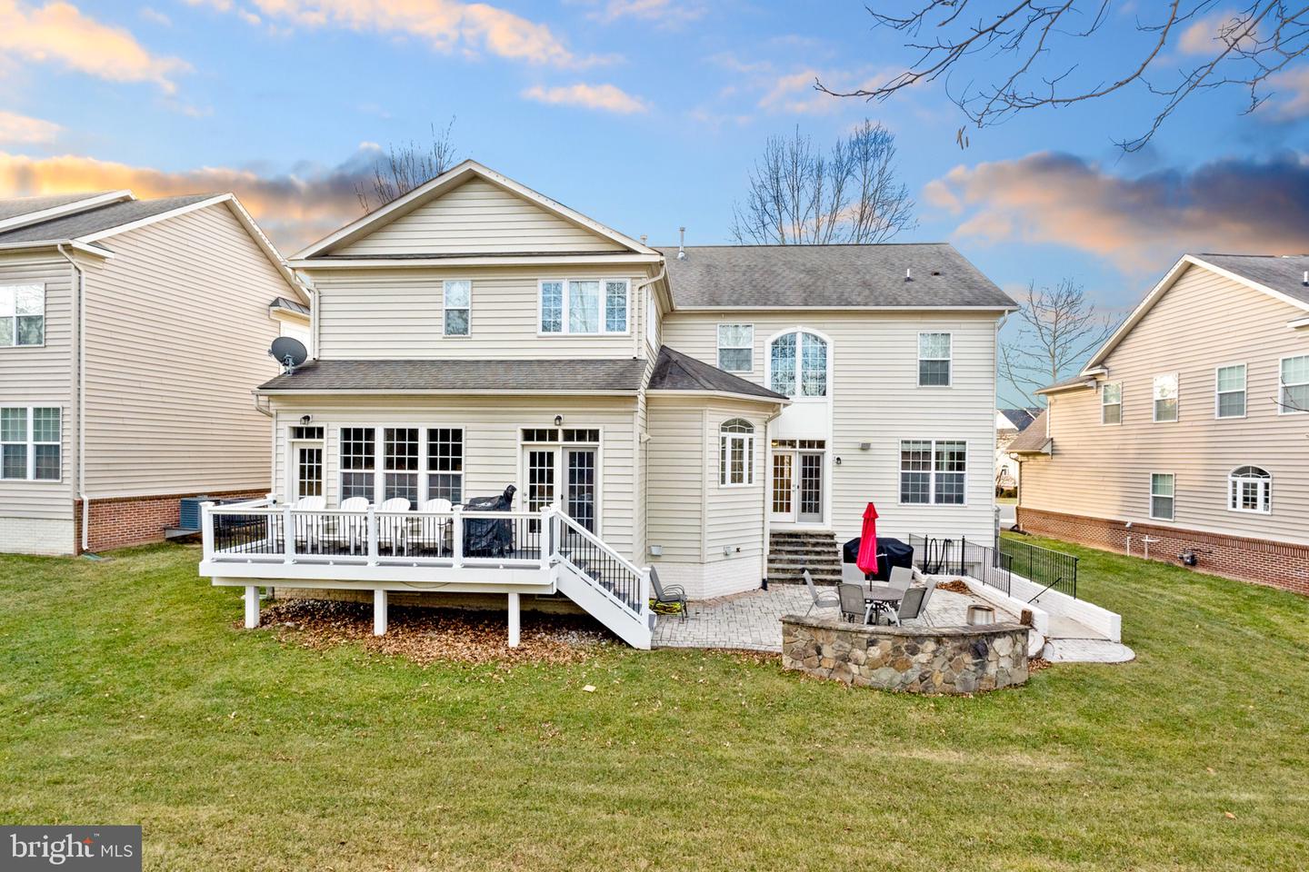 43837 RIVERPOINT DR, LEESBURG, Virginia 20176, 5 Bedrooms Bedrooms, ,4 BathroomsBathrooms,Residential,For sale,43837 RIVERPOINT DR,VALO2114906 MLS # VALO2114906