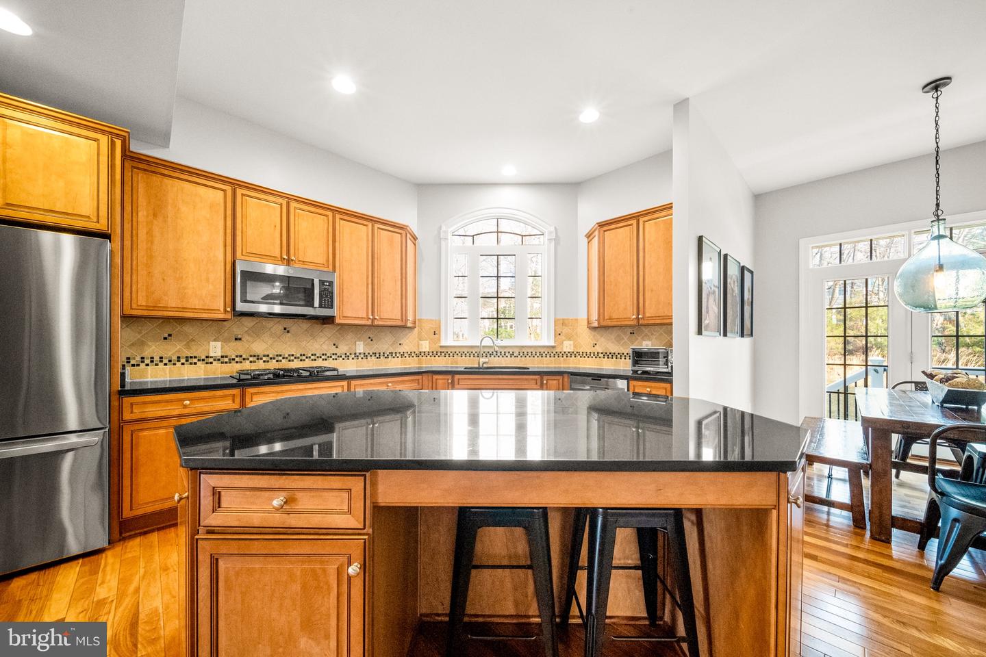 43837 RIVERPOINT DR, LEESBURG, Virginia 20176, 5 Bedrooms Bedrooms, ,4 BathroomsBathrooms,Residential,For sale,43837 RIVERPOINT DR,VALO2114906 MLS # VALO2114906