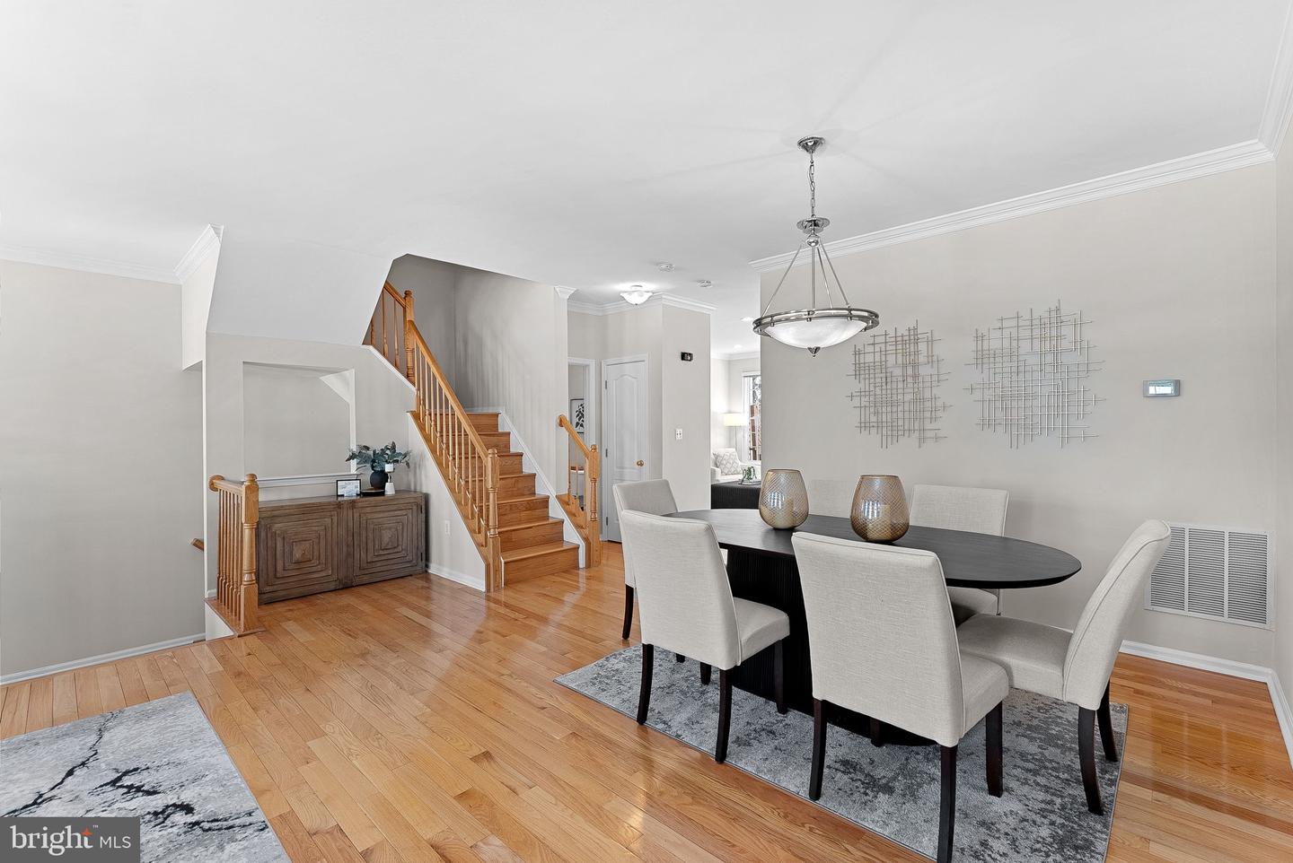 1733 STUART POINTE LN, HERNDON, Virginia 20170, 4 Bedrooms Bedrooms, ,2 BathroomsBathrooms,Residential,For sale,1733 STUART POINTE LN,VAFX2288076 MLS # VAFX2288076