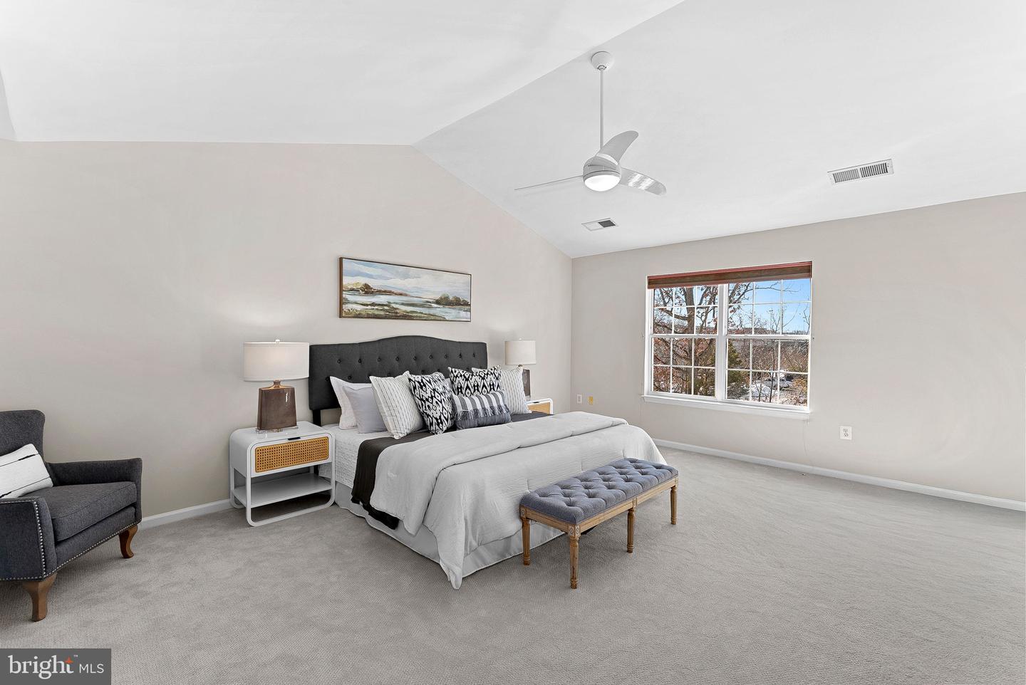 1733 STUART POINTE LN, HERNDON, Virginia 20170, 4 Bedrooms Bedrooms, ,2 BathroomsBathrooms,Residential,For sale,1733 STUART POINTE LN,VAFX2288076 MLS # VAFX2288076