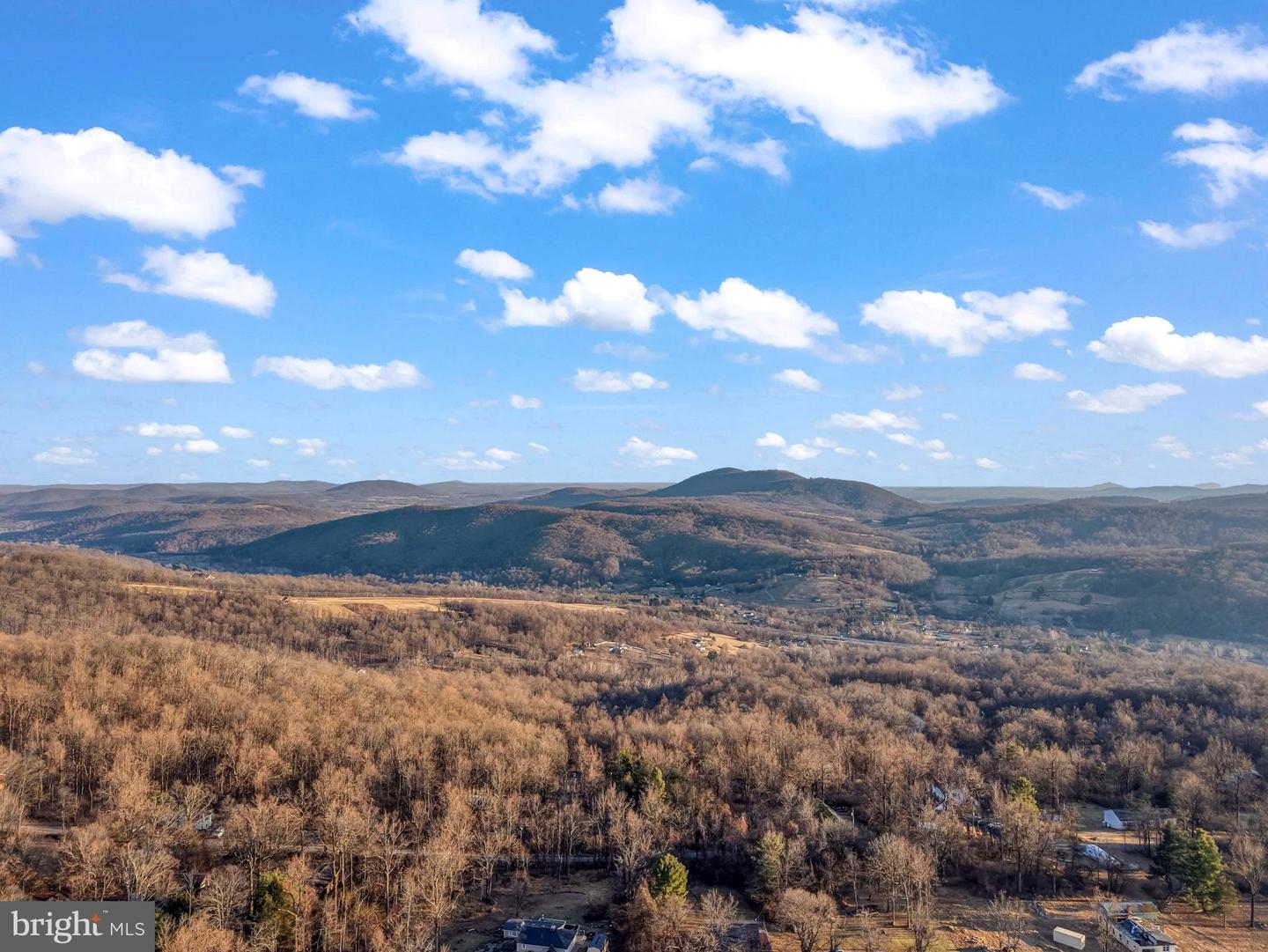 415 INCA RD, LINDEN, Virginia 22642, 4 Bedrooms Bedrooms, ,2 BathroomsBathrooms,Residential,For sale,415 INCA RD,VAWR2013284 MLS # VAWR2013284