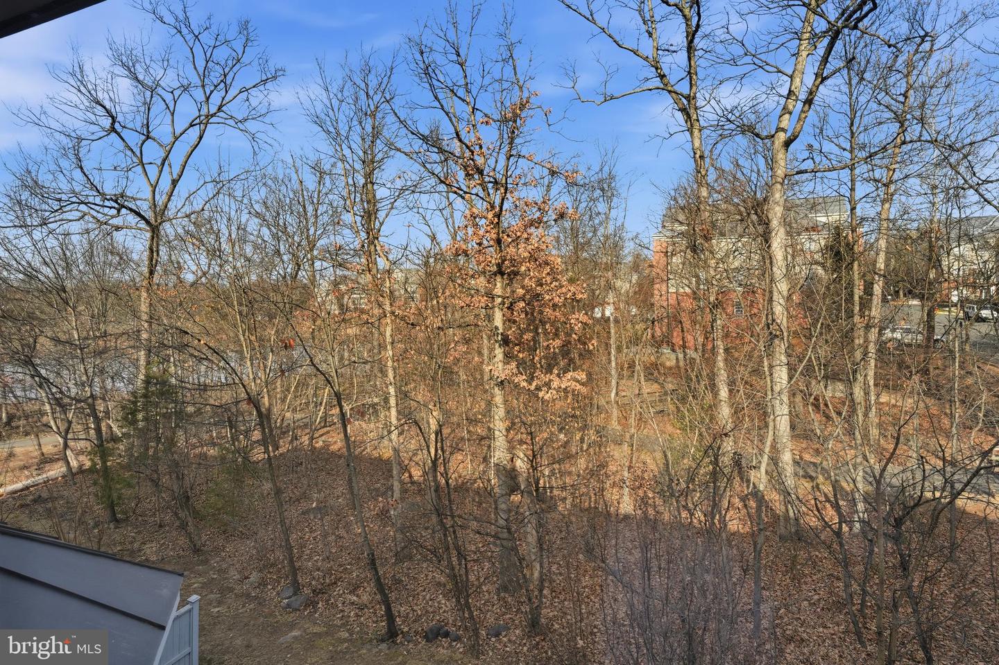 1919 LOGAN MANOR DR, RESTON, Virginia 20190, 4 Bedrooms Bedrooms, 14 Rooms Rooms,3 BathroomsBathrooms,Residential,For sale,1919 LOGAN MANOR DR,VAFX2288298 MLS # VAFX2288298