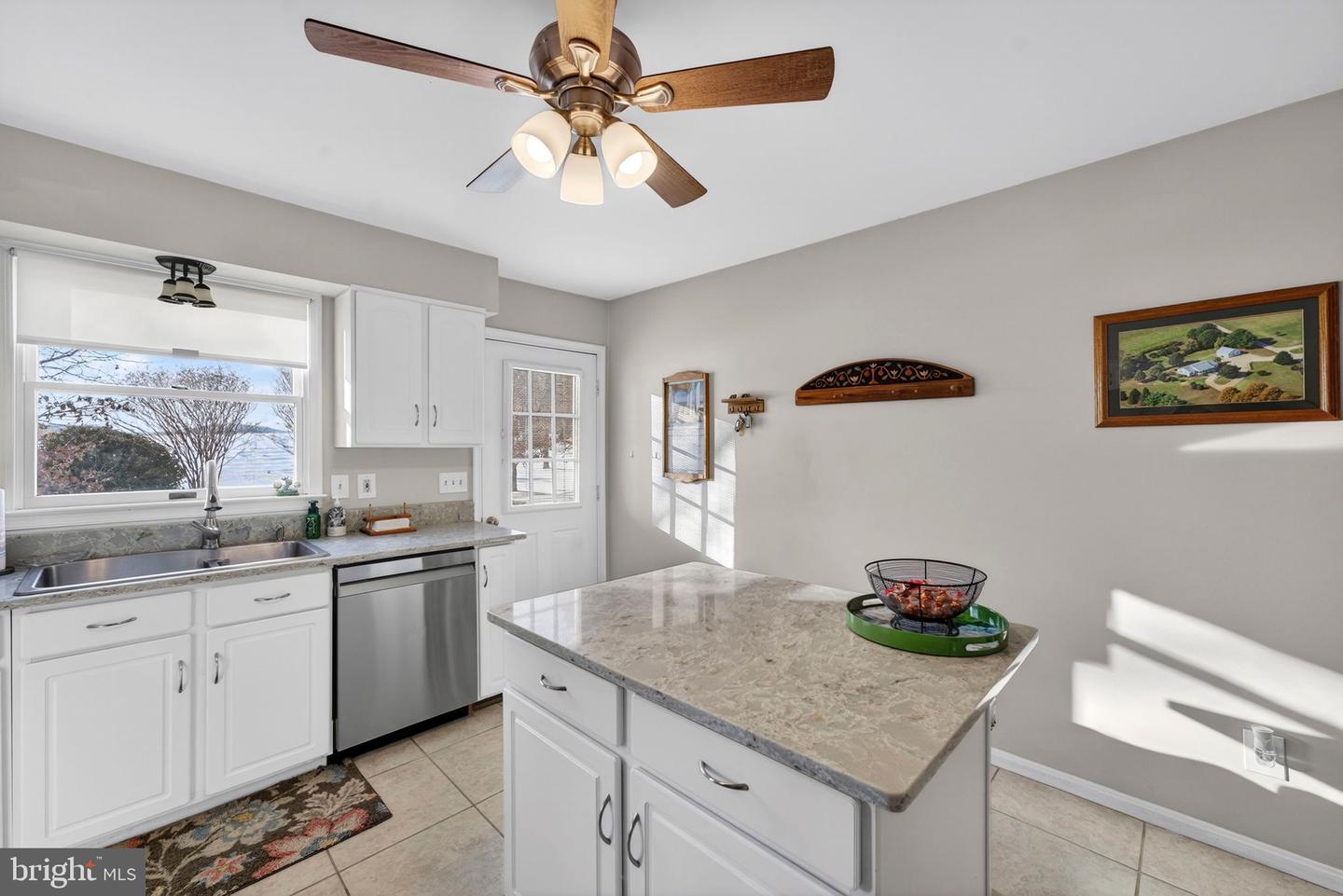 3460 INDIAN RUN ROAD, AMISSVILLE, Virginia 20106, 3 Bedrooms Bedrooms, 5 Rooms Rooms,2 BathroomsBathrooms,Residential,For sale,3460 INDIAN RUN ROAD,VACU2012584 MLS # VACU2012584