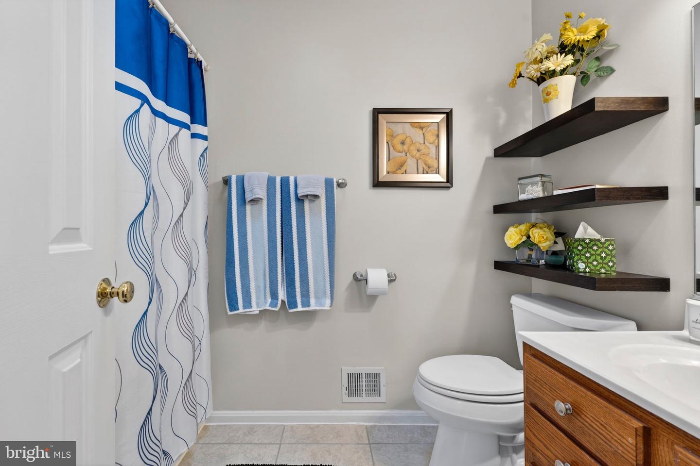 3460 INDIAN RUN ROAD, AMISSVILLE, Virginia 20106, 3 Bedrooms Bedrooms, 5 Rooms Rooms,2 BathroomsBathrooms,Residential,For sale,3460 INDIAN RUN ROAD,VACU2012584 MLS # VACU2012584