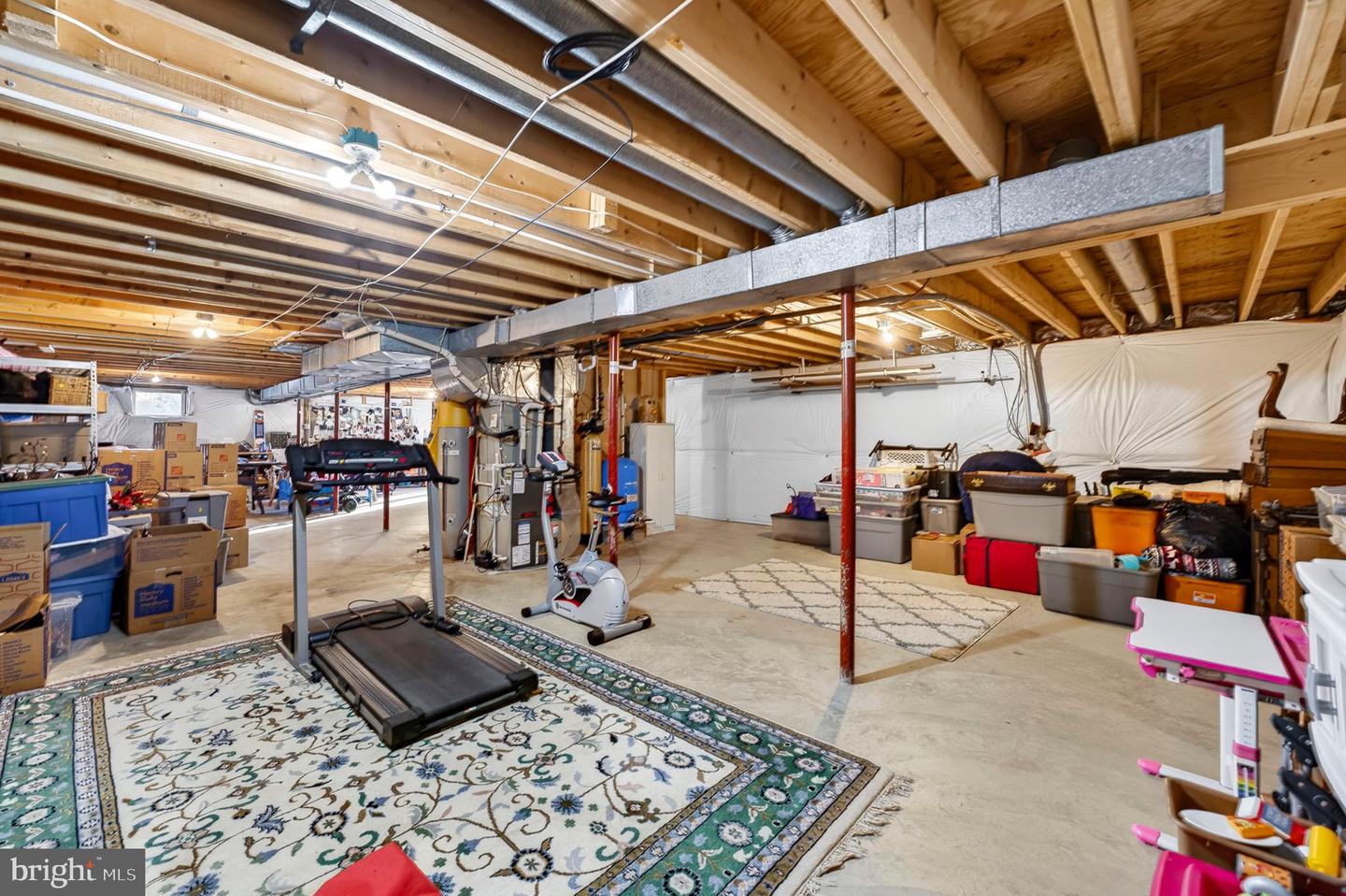 3460 INDIAN RUN ROAD, AMISSVILLE, Virginia 20106, 3 Bedrooms Bedrooms, 5 Rooms Rooms,2 BathroomsBathrooms,Residential,For sale,3460 INDIAN RUN ROAD,VACU2012584 MLS # VACU2012584