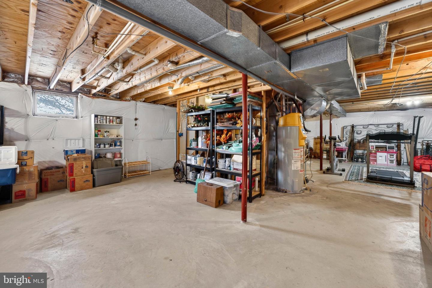 3460 INDIAN RUN ROAD, AMISSVILLE, Virginia 20106, 3 Bedrooms Bedrooms, 5 Rooms Rooms,2 BathroomsBathrooms,Residential,For sale,3460 INDIAN RUN ROAD,VACU2012584 MLS # VACU2012584