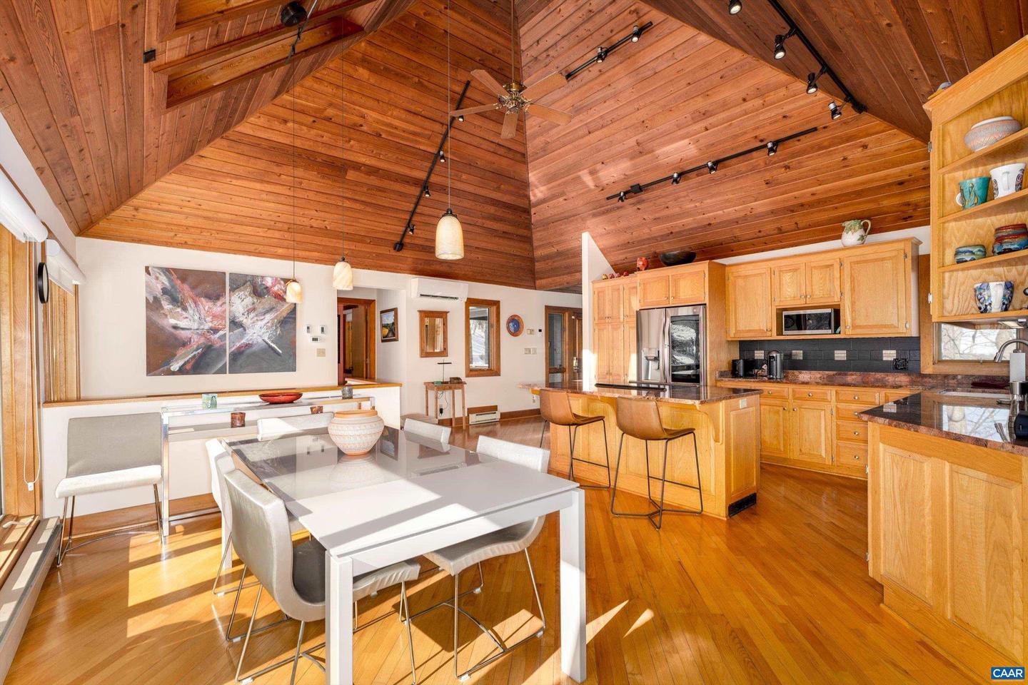 353 CRAWFORDS EDGE, WINTERGREEN RESORT, Virginia 22967, 4 Bedrooms Bedrooms, ,3 BathroomsBathrooms,Residential,For sale,353 CRAWFORDS EDGE,672948 MLS # 672948