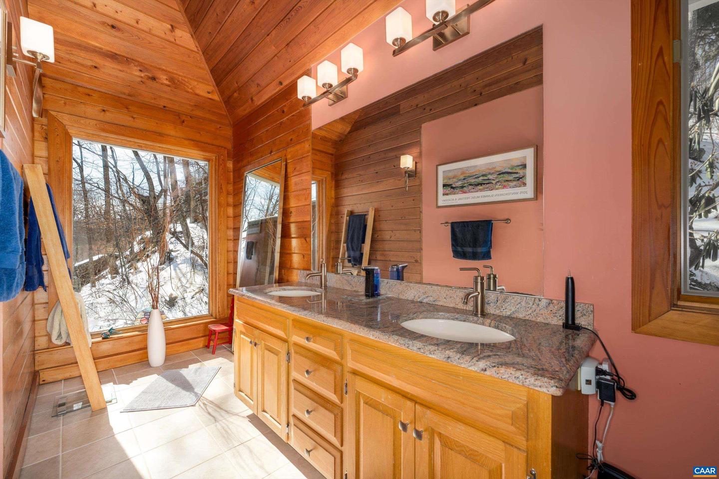 353 CRAWFORDS EDGE, WINTERGREEN RESORT, Virginia 22967, 4 Bedrooms Bedrooms, ,3 BathroomsBathrooms,Residential,For sale,353 CRAWFORDS EDGE,672948 MLS # 672948