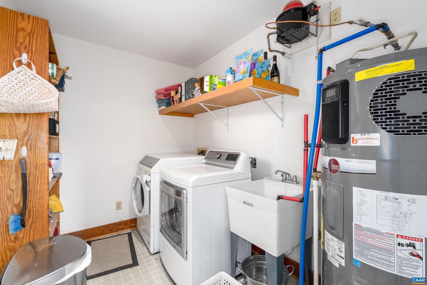 353 CRAWFORDS EDGE, WINTERGREEN RESORT, Virginia 22967, 4 Bedrooms Bedrooms, ,3 BathroomsBathrooms,Residential,For sale,353 CRAWFORDS EDGE,672948 MLS # 672948