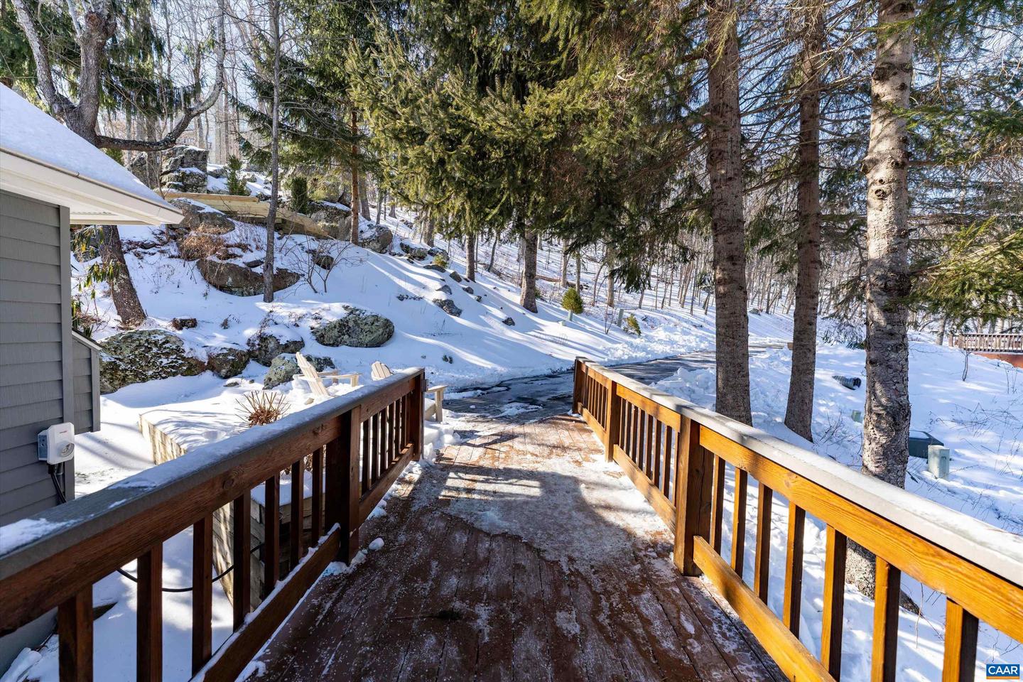 353 CRAWFORDS EDGE, WINTERGREEN RESORT, Virginia 22967, 4 Bedrooms Bedrooms, ,3 BathroomsBathrooms,Residential,For sale,353 CRAWFORDS EDGE,672948 MLS # 672948