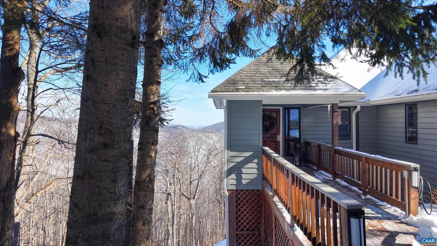 353 CRAWFORDS EDGE, WINTERGREEN RESORT, Virginia 22967, 4 Bedrooms Bedrooms, ,3 BathroomsBathrooms,Residential,For sale,353 CRAWFORDS EDGE,672948 MLS # 672948