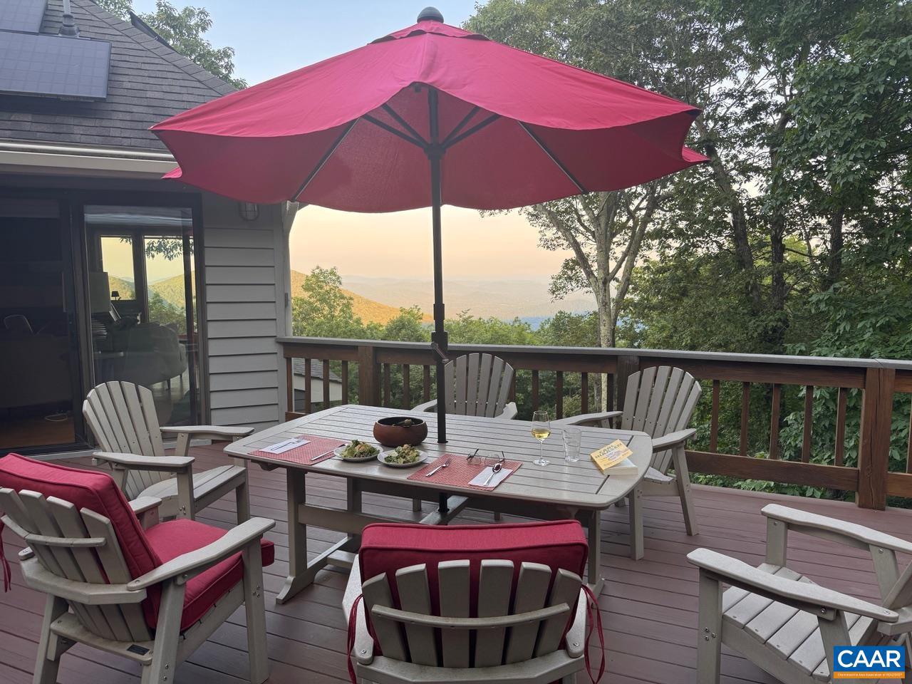 353 CRAWFORDS EDGE, WINTERGREEN RESORT, Virginia 22967, 4 Bedrooms Bedrooms, ,3 BathroomsBathrooms,Residential,For sale,353 CRAWFORDS EDGE,672948 MLS # 672948