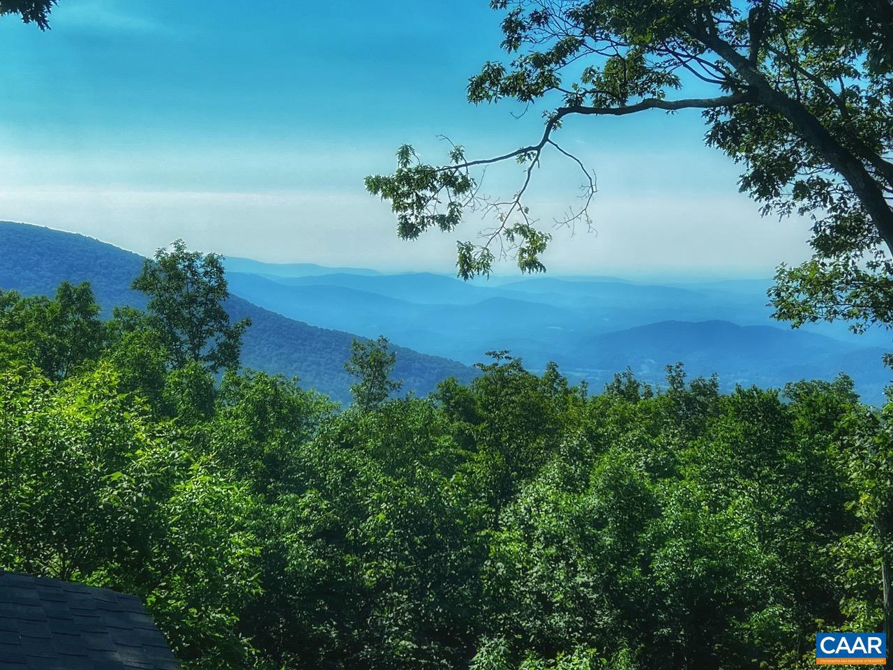 353 CRAWFORDS EDGE, WINTERGREEN RESORT, Virginia 22967, 4 Bedrooms Bedrooms, ,3 BathroomsBathrooms,Residential,For sale,353 CRAWFORDS EDGE,672948 MLS # 672948