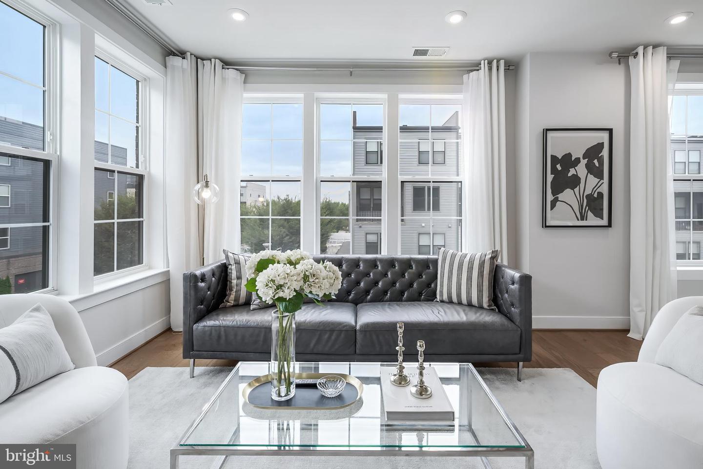 2320 FIELD POINT RD #201, HERNDON, Virginia 20171, 2 Bedrooms Bedrooms, ,2 BathroomsBathrooms,Residential,For sale,2320 FIELD POINT RD #201,VAFX2288488 MLS # VAFX2288488