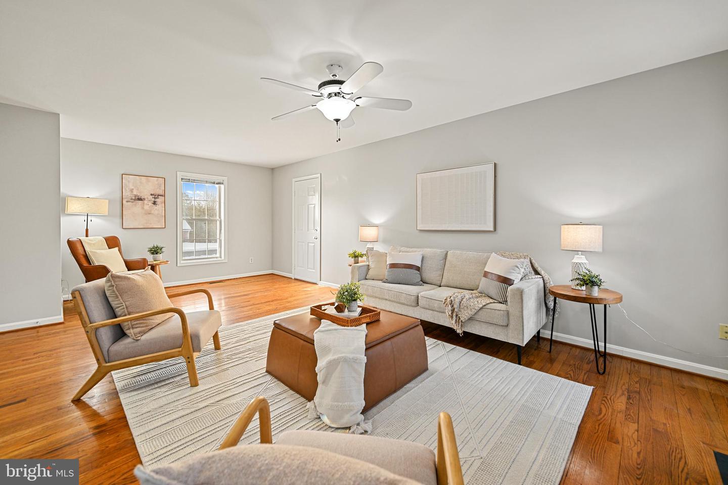 10449 PINEVIEW RD, MANASSAS, Virginia 20111, 4 Bedrooms Bedrooms, ,2 BathroomsBathrooms,Residential,For sale,10449 PINEVIEW RD,VAPW2111578 MLS # VAPW2111578