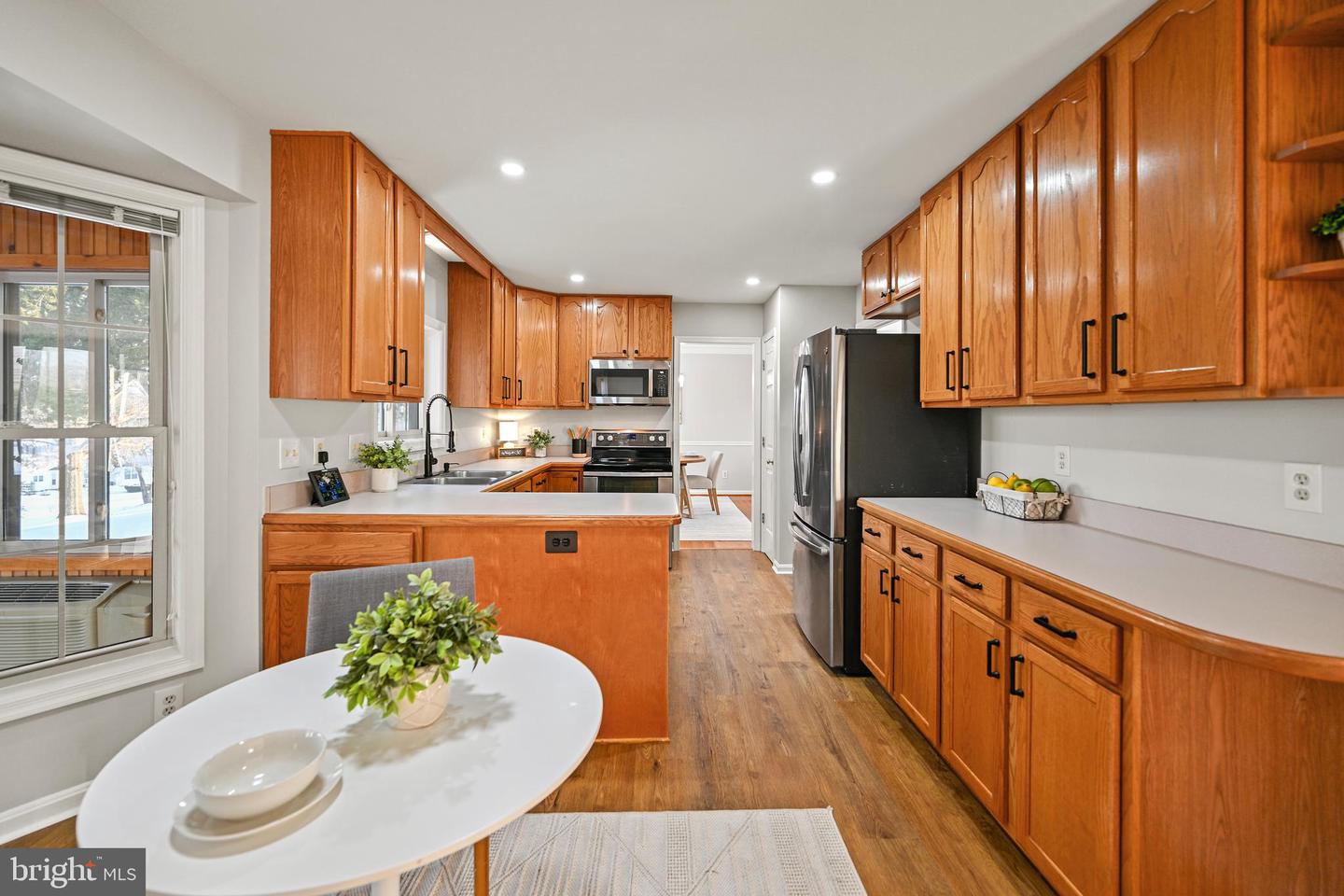 10449 PINEVIEW RD, MANASSAS, Virginia 20111, 4 Bedrooms Bedrooms, ,2 BathroomsBathrooms,Residential,For sale,10449 PINEVIEW RD,VAPW2111578 MLS # VAPW2111578