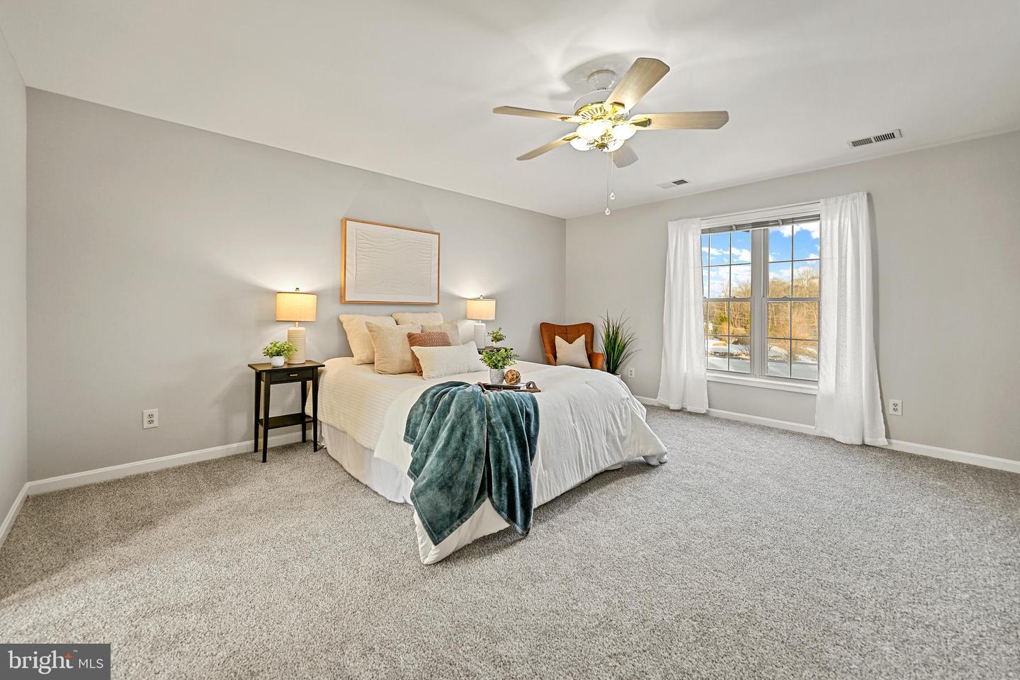 10449 PINEVIEW RD, MANASSAS, Virginia 20111, 4 Bedrooms Bedrooms, ,2 BathroomsBathrooms,Residential,For sale,10449 PINEVIEW RD,VAPW2111578 MLS # VAPW2111578