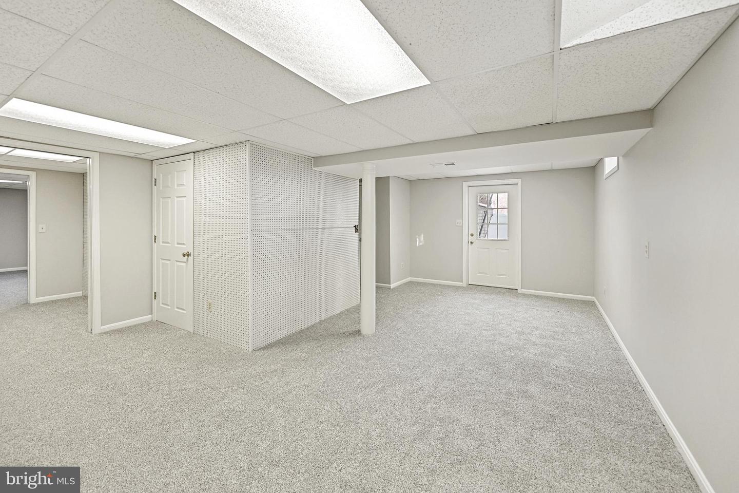 10449 PINEVIEW RD, MANASSAS, Virginia 20111, 4 Bedrooms Bedrooms, ,2 BathroomsBathrooms,Residential,For sale,10449 PINEVIEW RD,VAPW2111578 MLS # VAPW2111578