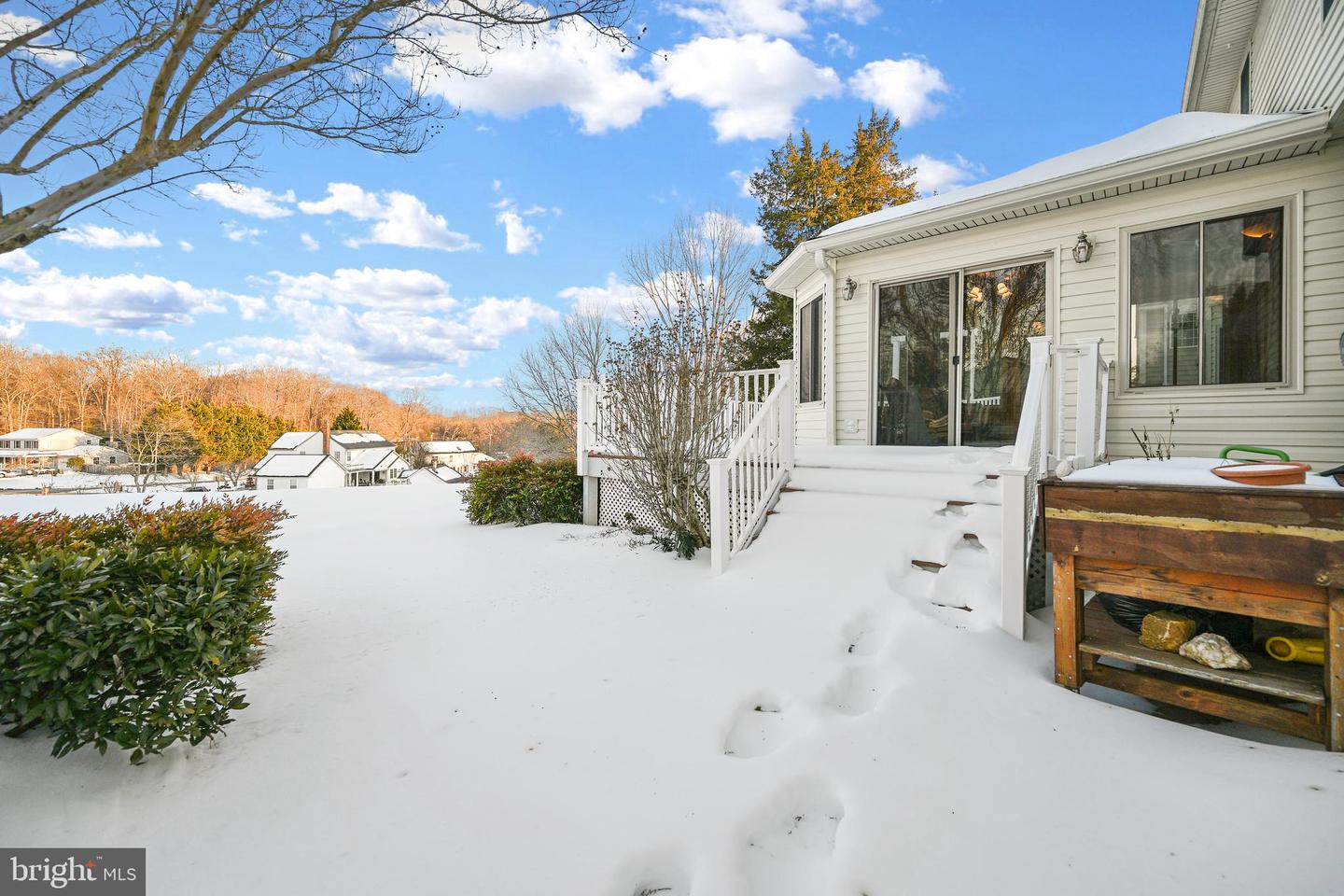 10449 PINEVIEW RD, MANASSAS, Virginia 20111, 4 Bedrooms Bedrooms, ,2 BathroomsBathrooms,Residential,For sale,10449 PINEVIEW RD,VAPW2111578 MLS # VAPW2111578