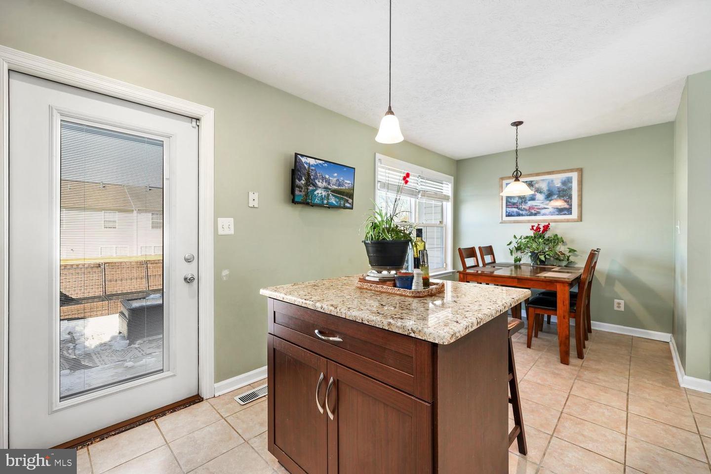 520 CLINT LN, FREDERICKSBURG, Virginia 22405, 4 Bedrooms Bedrooms, ,2 BathroomsBathrooms,Residential,For sale,520 CLINT LN,VAST2045626 MLS # VAST2045626