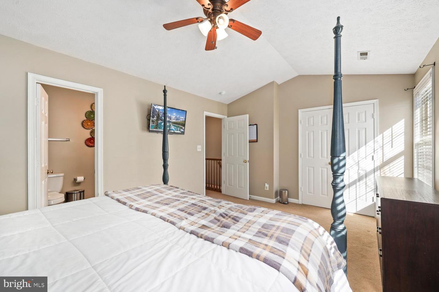 520 CLINT LN, FREDERICKSBURG, Virginia 22405, 4 Bedrooms Bedrooms, ,2 BathroomsBathrooms,Residential,For sale,520 CLINT LN,VAST2045626 MLS # VAST2045626