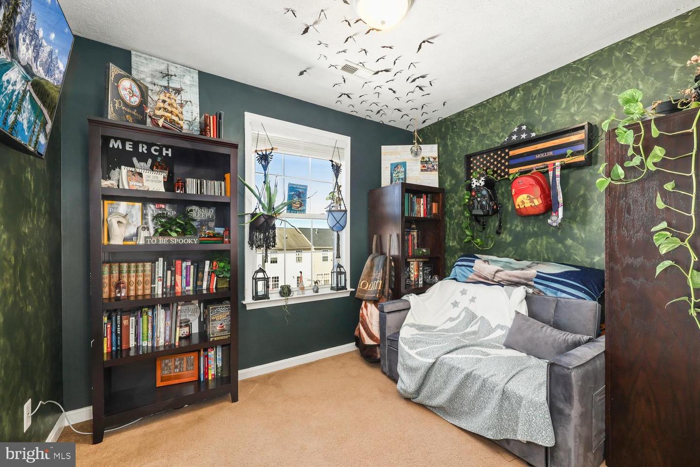 520 CLINT LN, FREDERICKSBURG, Virginia 22405, 4 Bedrooms Bedrooms, ,2 BathroomsBathrooms,Residential,For sale,520 CLINT LN,VAST2045626 MLS # VAST2045626