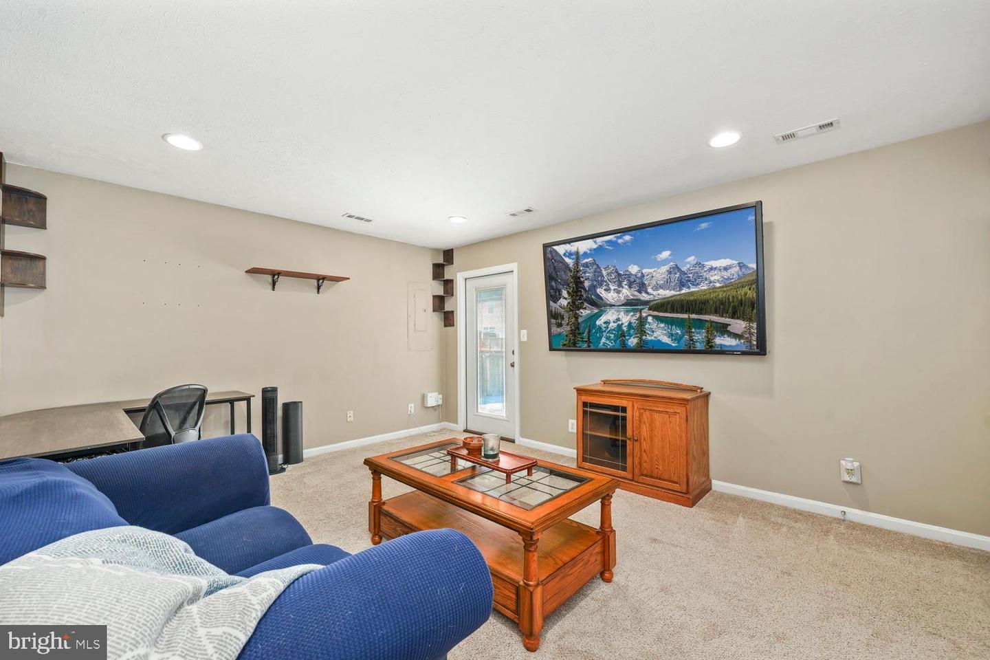 520 CLINT LN, FREDERICKSBURG, Virginia 22405, 4 Bedrooms Bedrooms, ,2 BathroomsBathrooms,Residential,For sale,520 CLINT LN,VAST2045626 MLS # VAST2045626