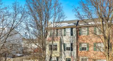 520 CLINT LN, FREDERICKSBURG, Virginia 22405, 4 Bedrooms Bedrooms, ,2 BathroomsBathrooms,Residential,For sale,520 CLINT LN,VAST2045626 MLS # VAST2045626