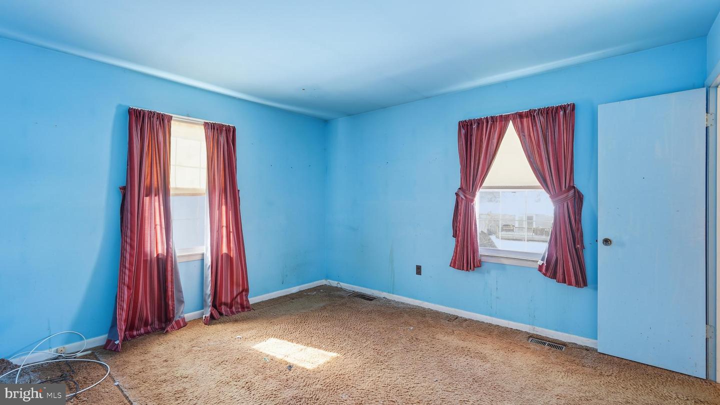 210 AUSTIN DR, STAFFORD, Virginia 22556, 3 Bedrooms Bedrooms, ,2 BathroomsBathrooms,Residential,For sale,210 AUSTIN DR,VAST2045628 MLS # VAST2045628