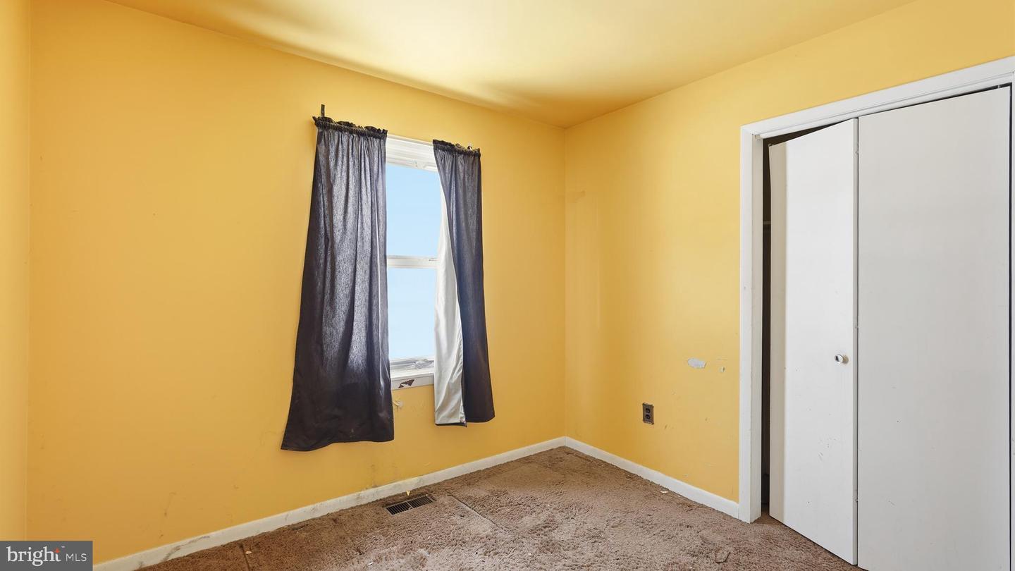 210 AUSTIN DR, STAFFORD, Virginia 22556, 3 Bedrooms Bedrooms, ,2 BathroomsBathrooms,Residential,For sale,210 AUSTIN DR,VAST2045628 MLS # VAST2045628